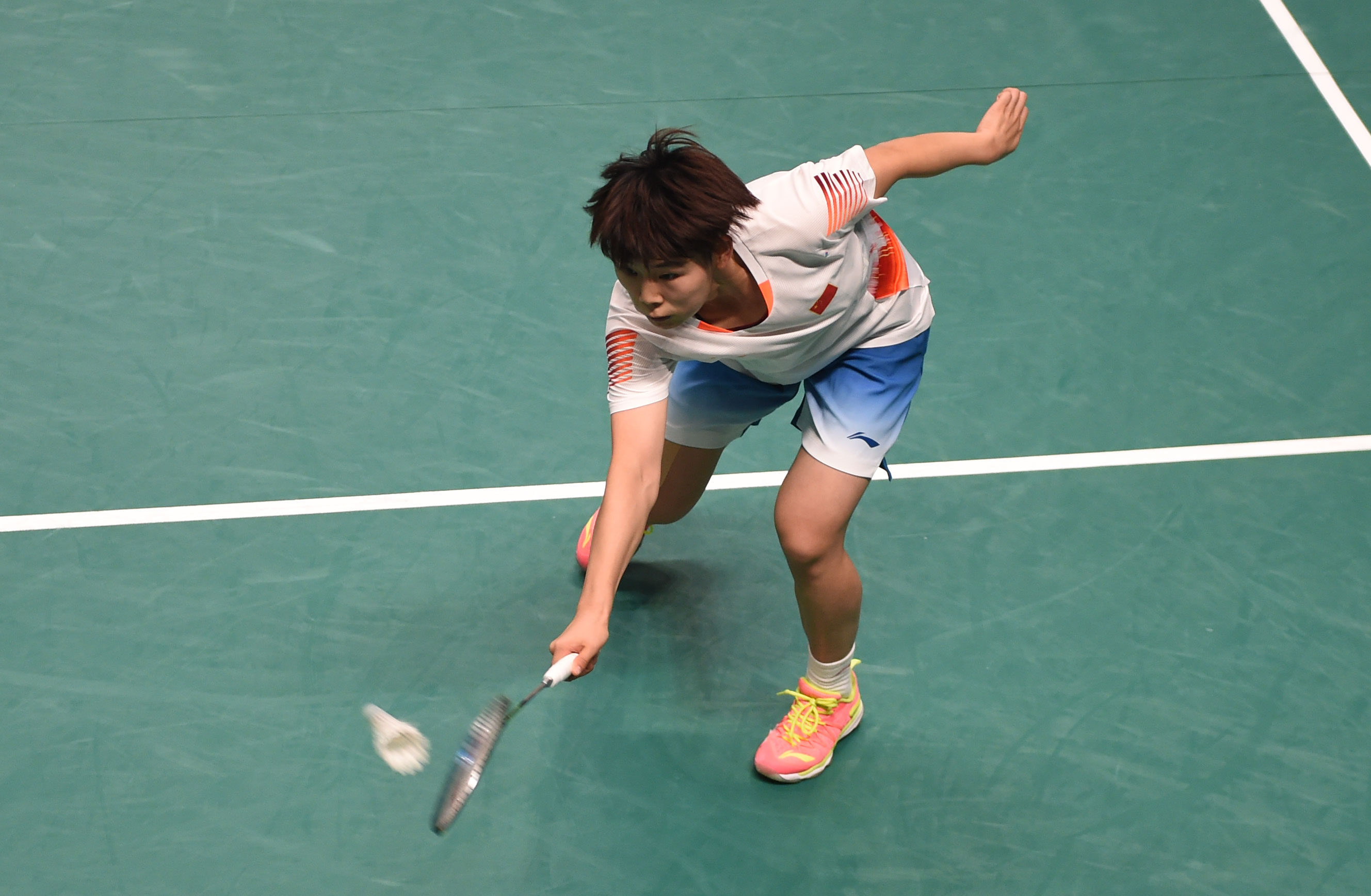 面对激烈的 面对激烈的