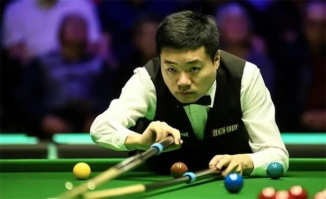 与费莱尼的 与费莱尼的